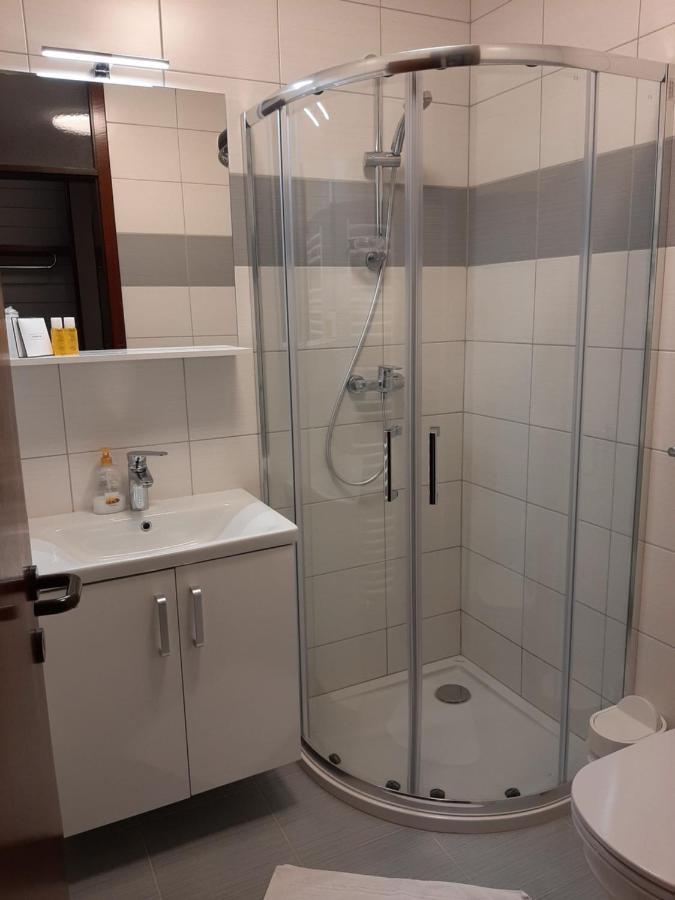 Hotel Gostilna Zolnir Kostanjevica na Krki Exteriér fotografie